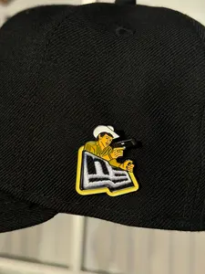 Vieja Escuela Cap Pin Vieja Escuela Cap Pin