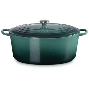 Le Creuset 15.5 qt. Signature Oval Dutch Oven