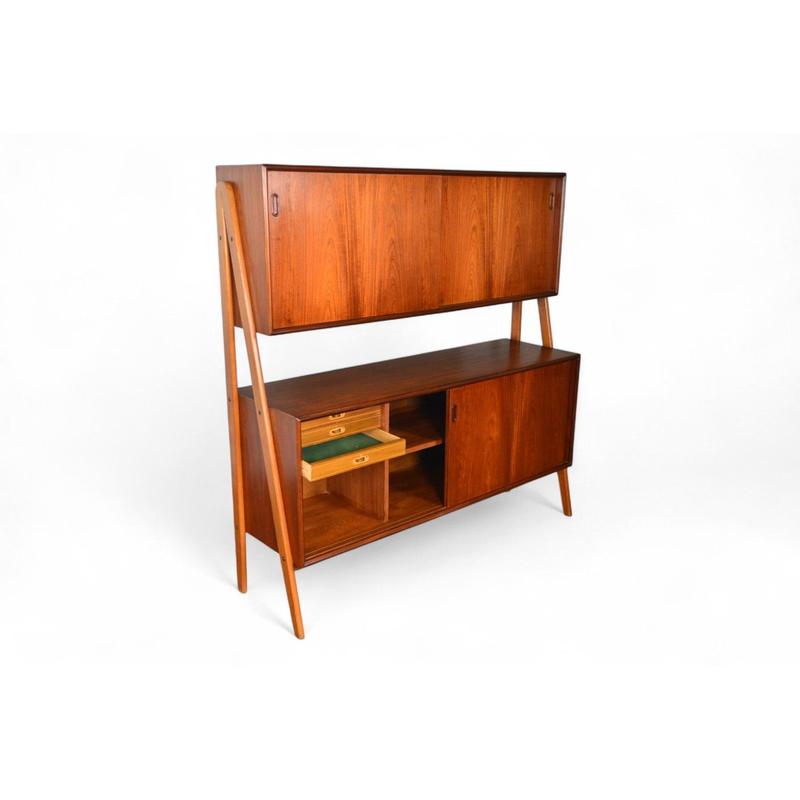 DOUBLE TIER DANISH MID CENTURY CREDENZA IN TEAK + OAK