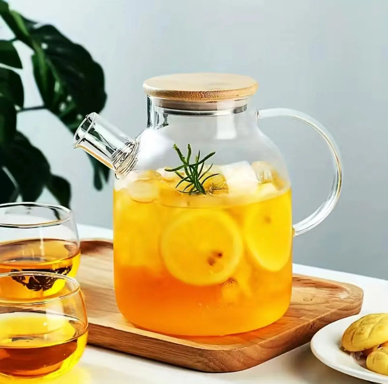 60oz. WHOLE LOTTA Glass Teapot With Lid and Strainer