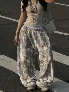 Women's Fashion Camo Print Curved Leg Sport Pants, Vintage Aesthetic Loose Casual Trousers, Comfortable and Stylish Workout Wear