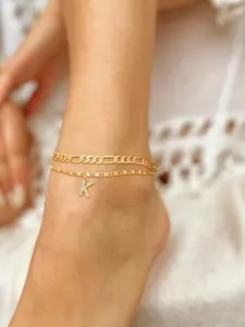 ✨｜【Gift box included】Looking for a gift that’s as unique as she is? This beautiful double layer anklet features her initial on a delicate pendant—a little detail that says a whole lot. 💝 Tag someone whose letter you’d wear.