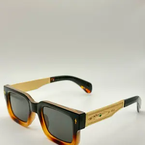 Vintage-Inspired Polarized Sunglasses: Square Multicolours Frame, Gold Temples, UV400 Protection