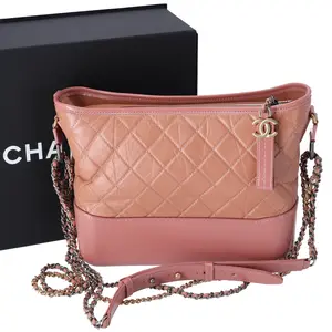 Pre-owned CHANEL Leather Messenger Bags Gabrielle Hobo Bag Pink Solid Classic Salmon Pink Aged Calfskin