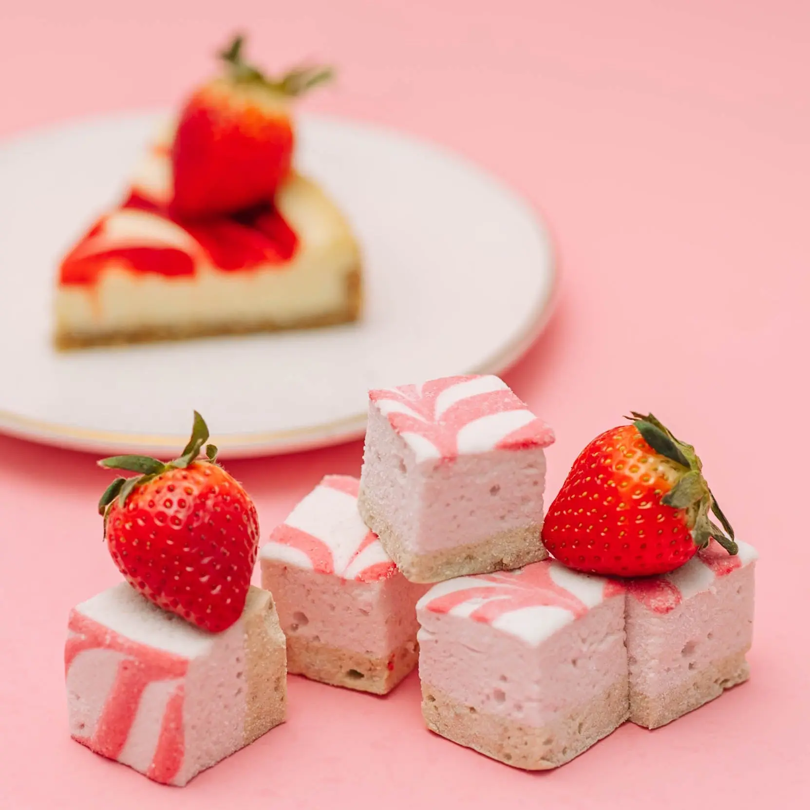 Strawberry Cheesecake Marshmallows (set of 12) Strawberry Cheesecake Marshmallows (set of 12)