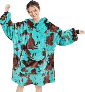 Cow Print Wearable Blanket Hoodie Oversized Fleece Sweatshirt Blanket with Giant Pocket Warm Cozy Hooded Blanket for Adult Cow Gifts for Kids Women Men