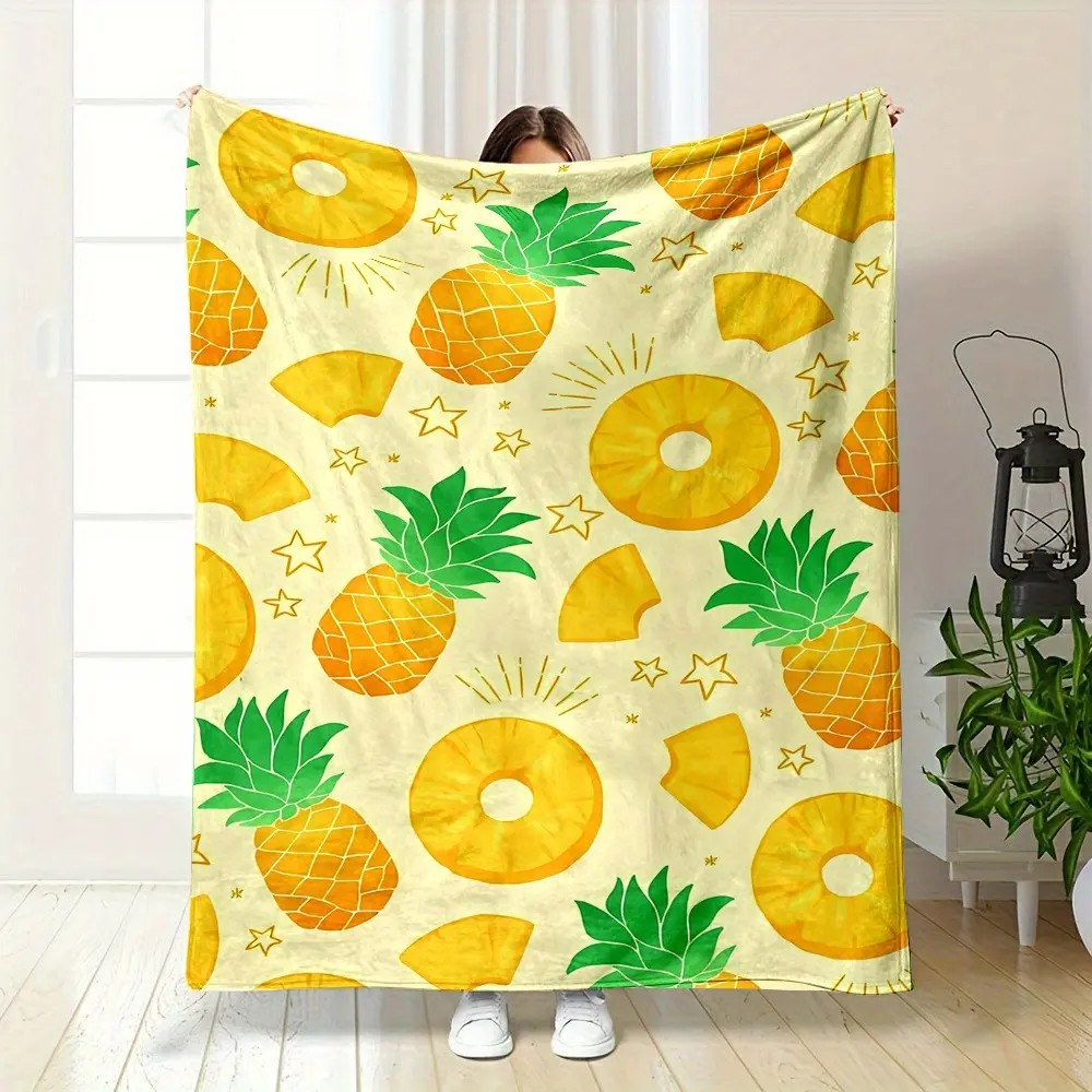 300GSMCozyPineapplePrintFlannelThrowBlanket-Soft&WarmForAllSeasons,PerfectForCouch,Bed,Office,AndTravel