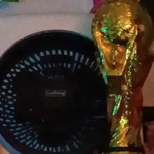 Sport Trophy Statue, 1 Count Vintage Trophy Ornament, Sports Themed Room Decoration, Ideal Gift for Thanksgiving, Christmas, Valentine's Day, Father's Day