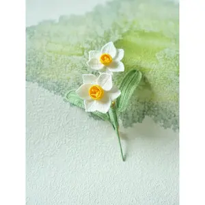 Hand-Micro-Crocheted Daffodil Brooch & Stud Earrings – Delicate Crochet Floral Accessories, Elegant and Thoughtful Gift Choice