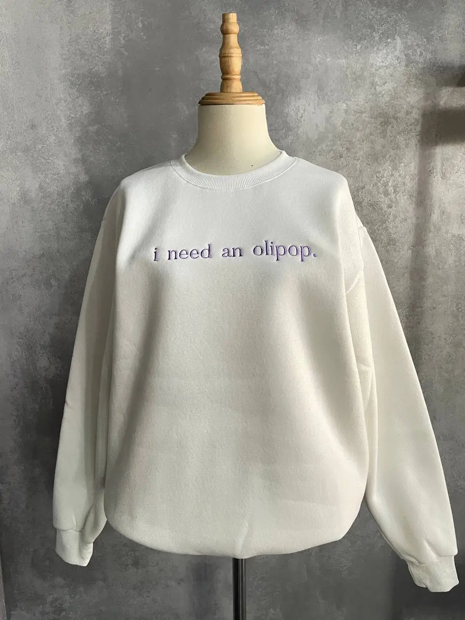 Embroidered i need an olipop Crewneck Sweatshirt, Olipop Sweatshirt, Soda Lover Gift, Olipop Drink Shirt, Olipop soda