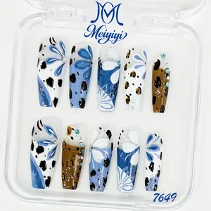 .DP.7649.Leopard Print Hand-Painted Floral Wearable Nails