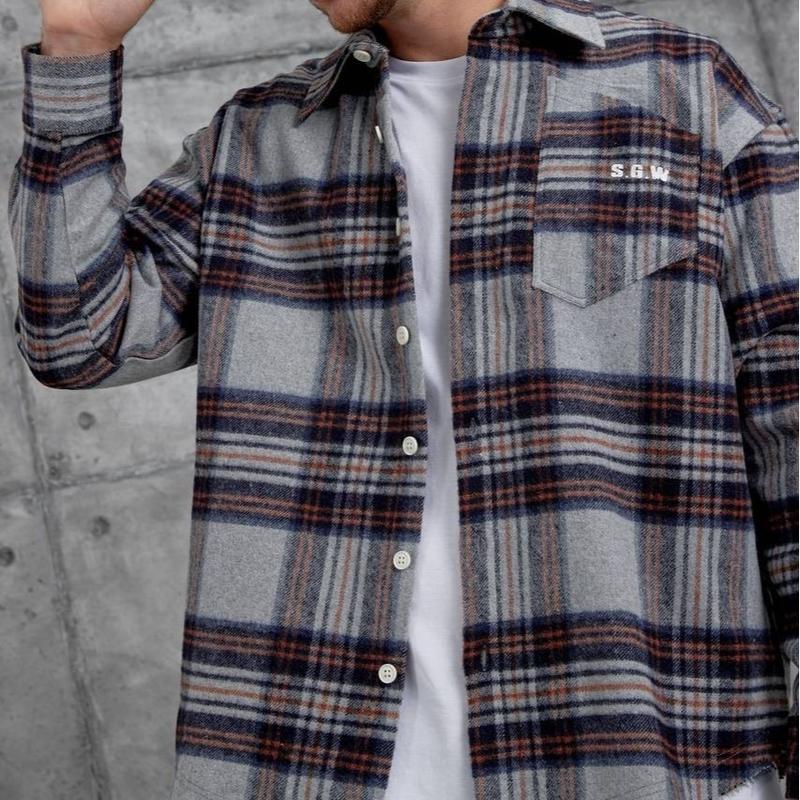 Lightweight Flannel Men's Shacket - Plaid Design, Button Closure, Comfortable Fit