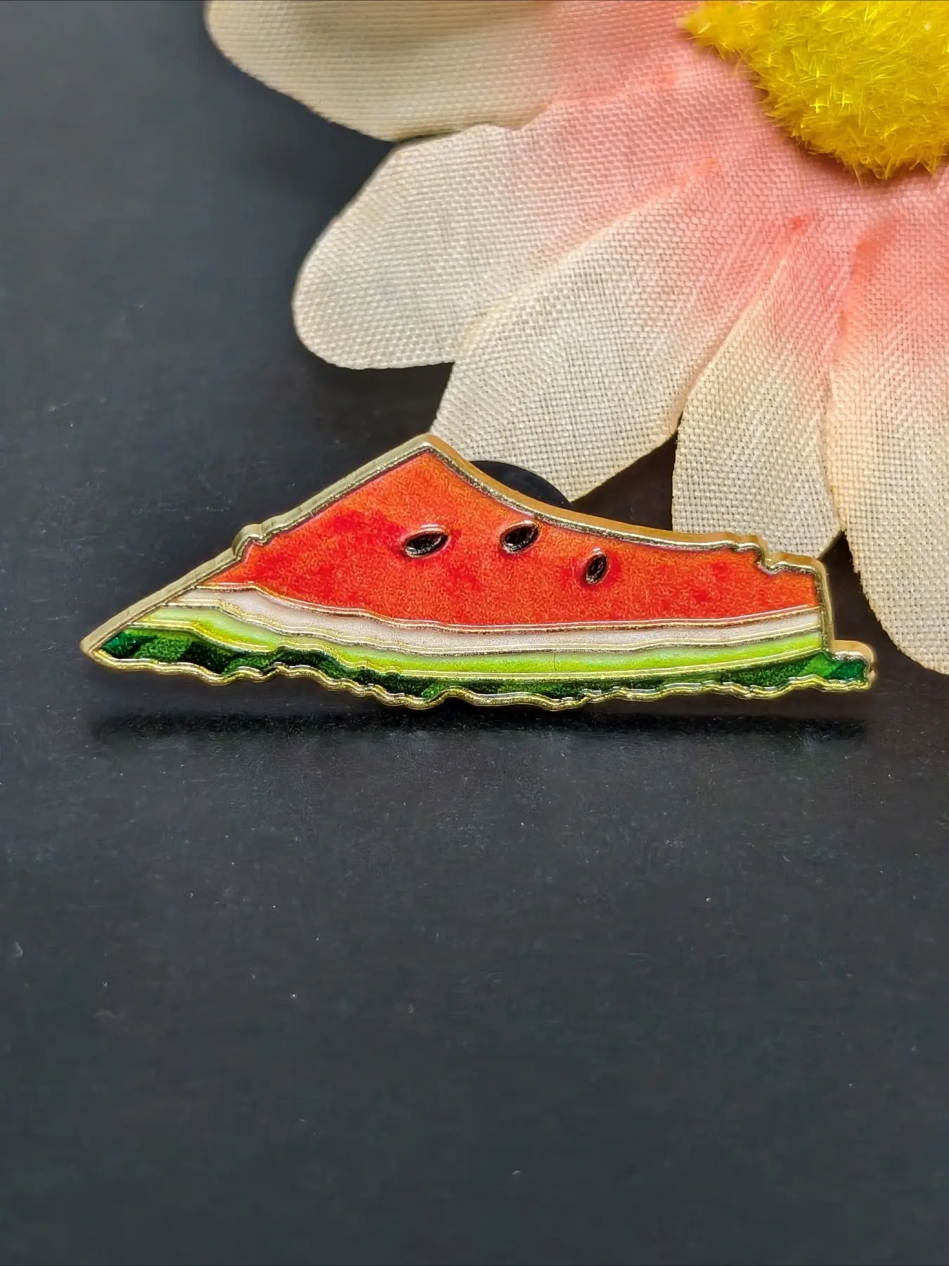 Watermelon Slice Enamel Pin, Cute Fruit Brooch, Red Green Watermelon Lapel Badge, Summer Food Pin for Backpack Clothing