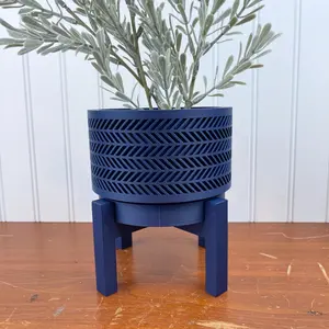 The Quen Planter, Indoor Tabletop Planter Pot, Flower Pot