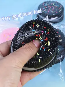 Squishy Cookie Toy keychain，Squishy Fidget Toys keychain Ultra-Soft Squishy Stress Relief Toys keychain,Slow Rising Rebound Sticky Cookie Dessert Kawaii Squishies Fidget Toy Stress Relieving  keychain Gifts