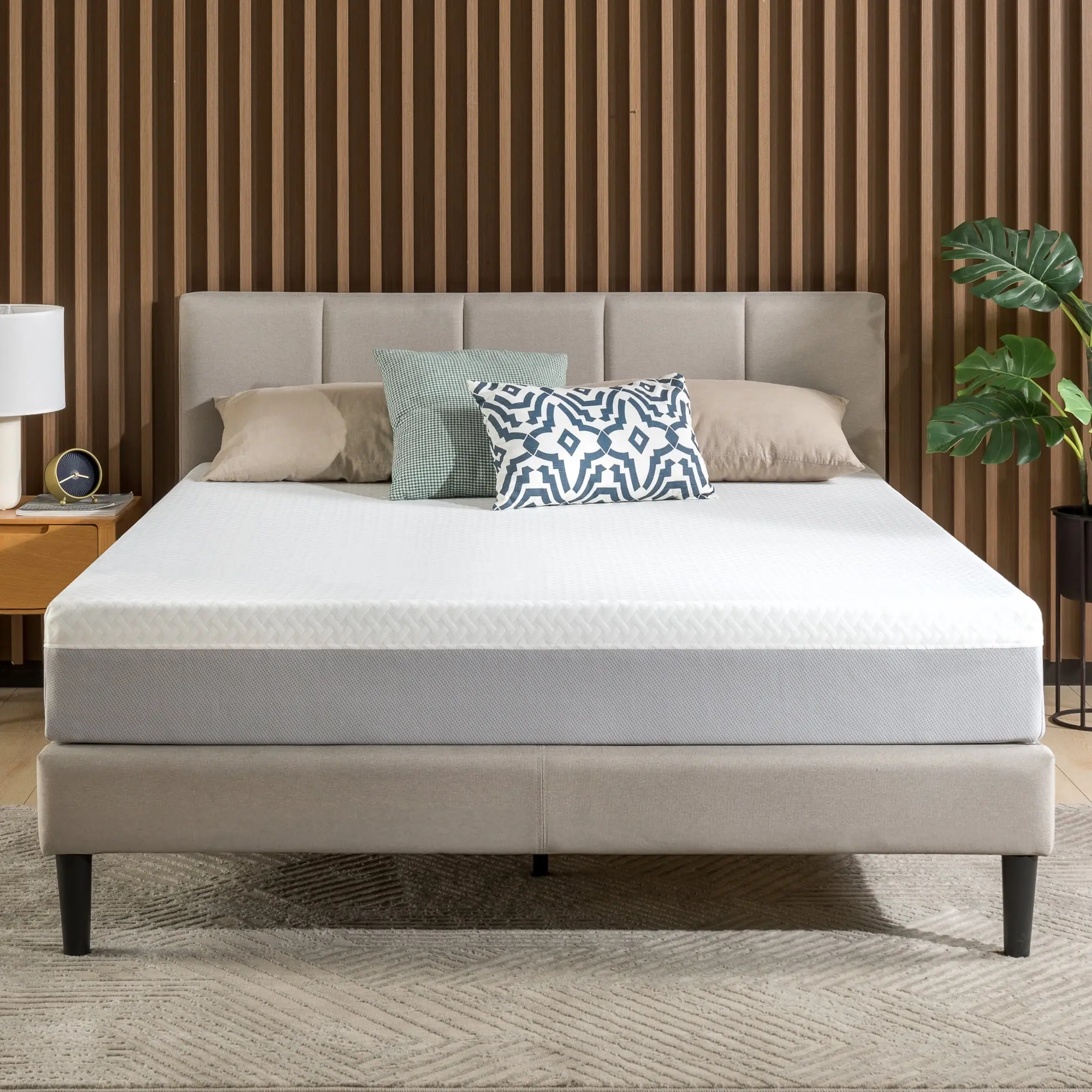Zinus Cooling Airflow 8" Hybrid Mattress in a Box, Adult