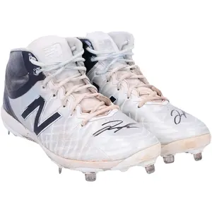 Jose Trevino New York Yankees Autographed Game-Used Silver and Navy New Balance Cleats from the 2023 MLB Season - Fanatics Authentic Certified
