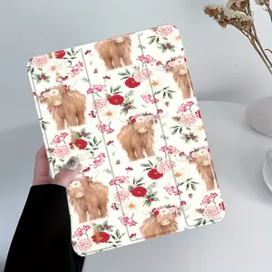 Adorable Highland Cow Floral Design Tablet Case for Pencil Storage, Automatic Wake/Sleep Protective Cover for Ipad 10Th, 11Th, 9Th, Mini, Air 4Th, 8/7/6/5Th, Suitable for Ipad Pro Generations, Perfect Birthday Presents for Women, Men, And Teen