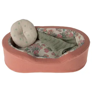 Maileg Cosy Basket, Small-- Coral