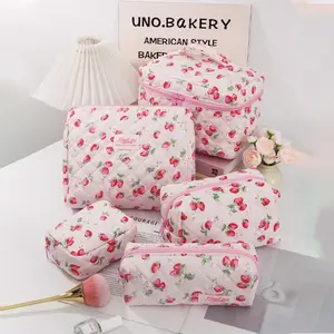 New 5-Piece Strawberry Makeup Bag Set, Portable Travel Multi-Functional Cosmetic Organizer, Cute Floral Large Capacity, Handheld Cosmetic Pouch, Perfect Gift for Women Back-to-school season