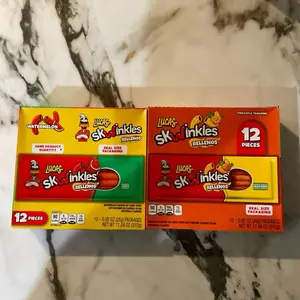 Lucas skwinkles rellenos watermelon or pineapple tamarind Lucas skwinkles rellenos watermelon or pineapple tamarind