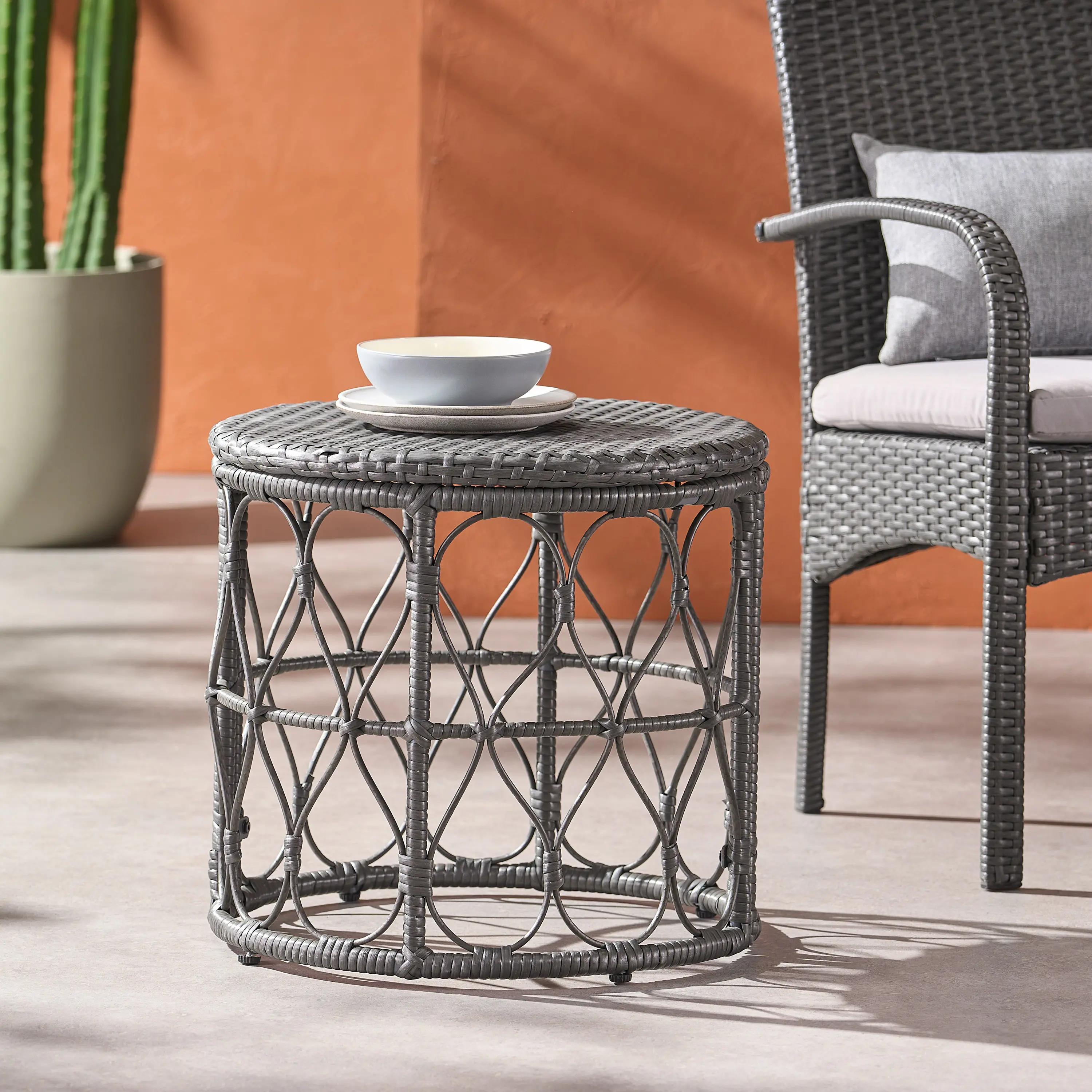 Bruce Side Table for Bedroom Living Room, Small End Table with Storage Shelf, Nightstand for Small Spaces, Compact Accent Table, Wood Grain Finish, Easy Assembly, 1-Pack, Living Room Table for Sofa Side, Bedroom, Office, Apartment and Home Decor