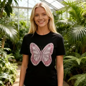 Comfortable and Breathable T-Shirt with African Tribal Print for Casual Wear