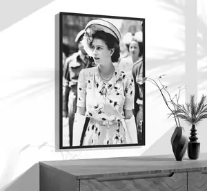 Queen Elizabeth Wall Art, Queen Of England, Vintage Black and White Poster, Queen Elizabeth Poster