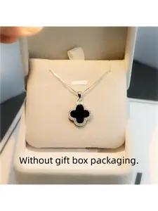 1 piece of stainless steel durable material four-leaf clover necklace for women simple temperament clavicle chain versatile pendant jewelry Fashionable Jewelry Accessories anti-fading gift gift Stainless Steel Necklaces