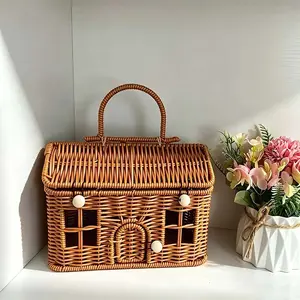 1pc Woven Home Style Storage Tote Basket Organiser, Durable Plastic Rattan Container, Rustic Cottage Design, Indoor Outdoor Use, Hidden Lid, for Blankets & Groceries, Decorative Storage Basket