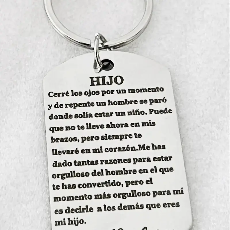 1 personalized design stainless steel keychain accessories for both men and women - perfect gift, birthday gift To give to family members