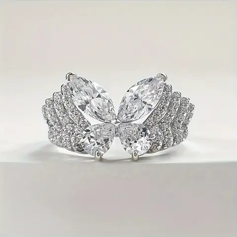 Women's Dainty Butterfly-Shape Crystal Engagement Ring, Inlaid Cubic Zirconia Bling Jewelry for Promise Ring Gifting