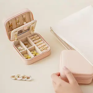Jewelry Storage Box, 1 Count Portable Jewelry Organizer, Jewelry Storage Case for Rings, Earrings, Necklaces, Lipstick, Travel Jewelry Box, Travel Accessories