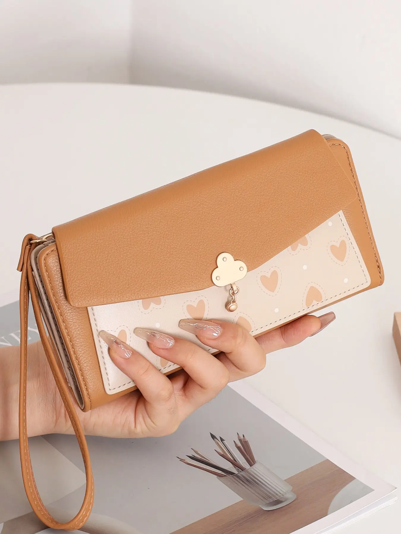 Short Wallet 2026 New Spring Print Zipper Handbag, High-Quality PU Leather, Stylish Wallet, Multi-Card Slot, Card Slots Wallet, ID Wallet, Gift for Birthday and Party, Flower Pattern Wallet