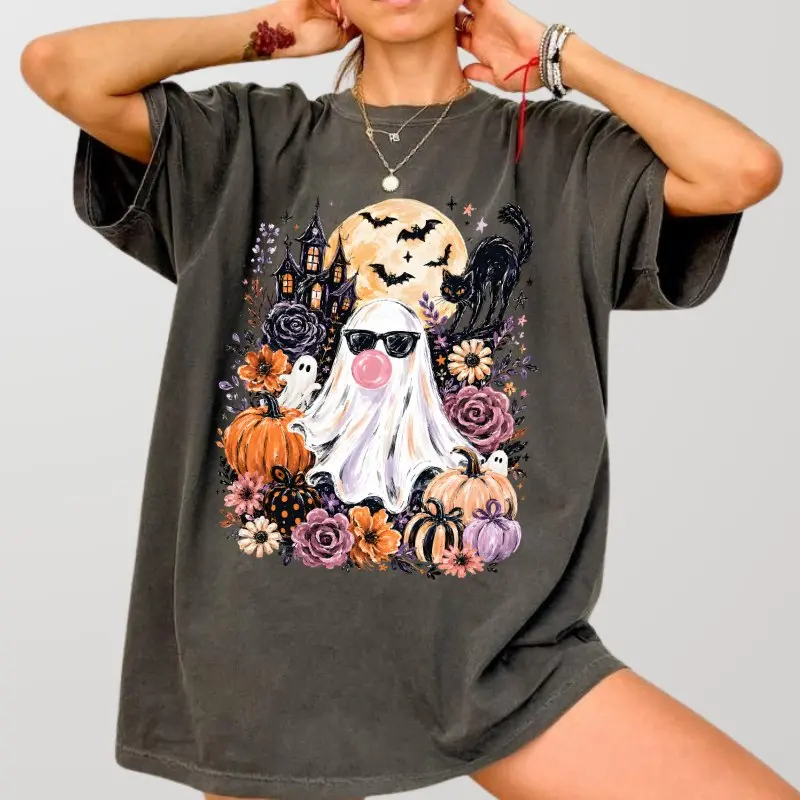 Comfort Colors Ghost Blowing Bubble Gum T-Shirt, Brushstroke Halloween Tee, Floral Haunted House Graphic T-Shirt, Women Top, For Woman