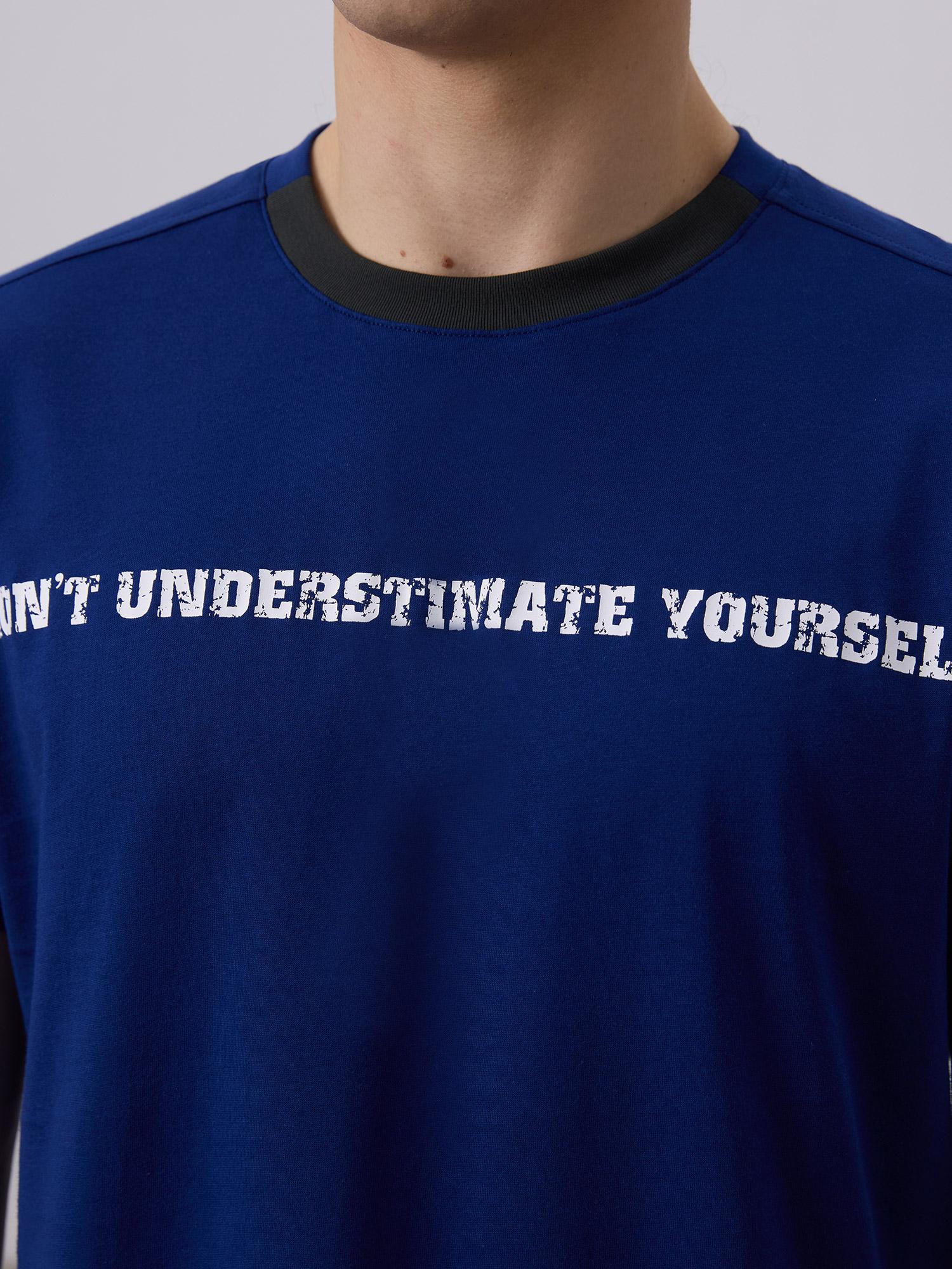 Mega T "DONT UNDERESTIMATE YOURSELF" Graphic Tee (Print Flaw) Short Sleeve Crew Neck Casual Cotton T-Shirt for Men Women