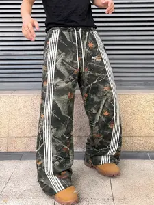 Vintage Camo Print Striped Wide Leg Pants Men, Oversized Tree Leaf Camo Baggy Sweatpants, Drawstring Waist Streetwear Joggers For Daily Wear, Street Style, Outdoor Outfits, Trendy Casual Summer Outfits, Men's Y2K Streetwear Fashion #springsaledeals2026 #s