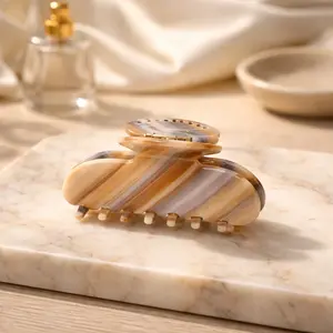 “True Beauty is Within” Mini Clip