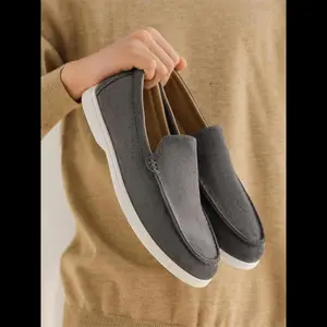 Men’s Lazy Shoes, suede upper, comfortable casual footwear, round toe design, all seasons, size medium, made in China, flat walking shoes for boys
