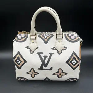 Pre-owned Louis Vuitton Calfskin leather Speedy boston Monogram Giant Wild At Heart Speedy Bandouliere 25 Creme
