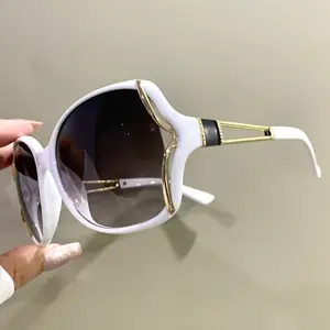 Women'S & Unisex Large Frame Fashion Glasses - Stylish Black & Golden Accent Decorative Eyewear for, - Durable PC Material, Lightweight & Comfortable Design, Accessories, Sleek Eyewear, Highquality Lenses, Accessories, Modern Fashion, Comfo