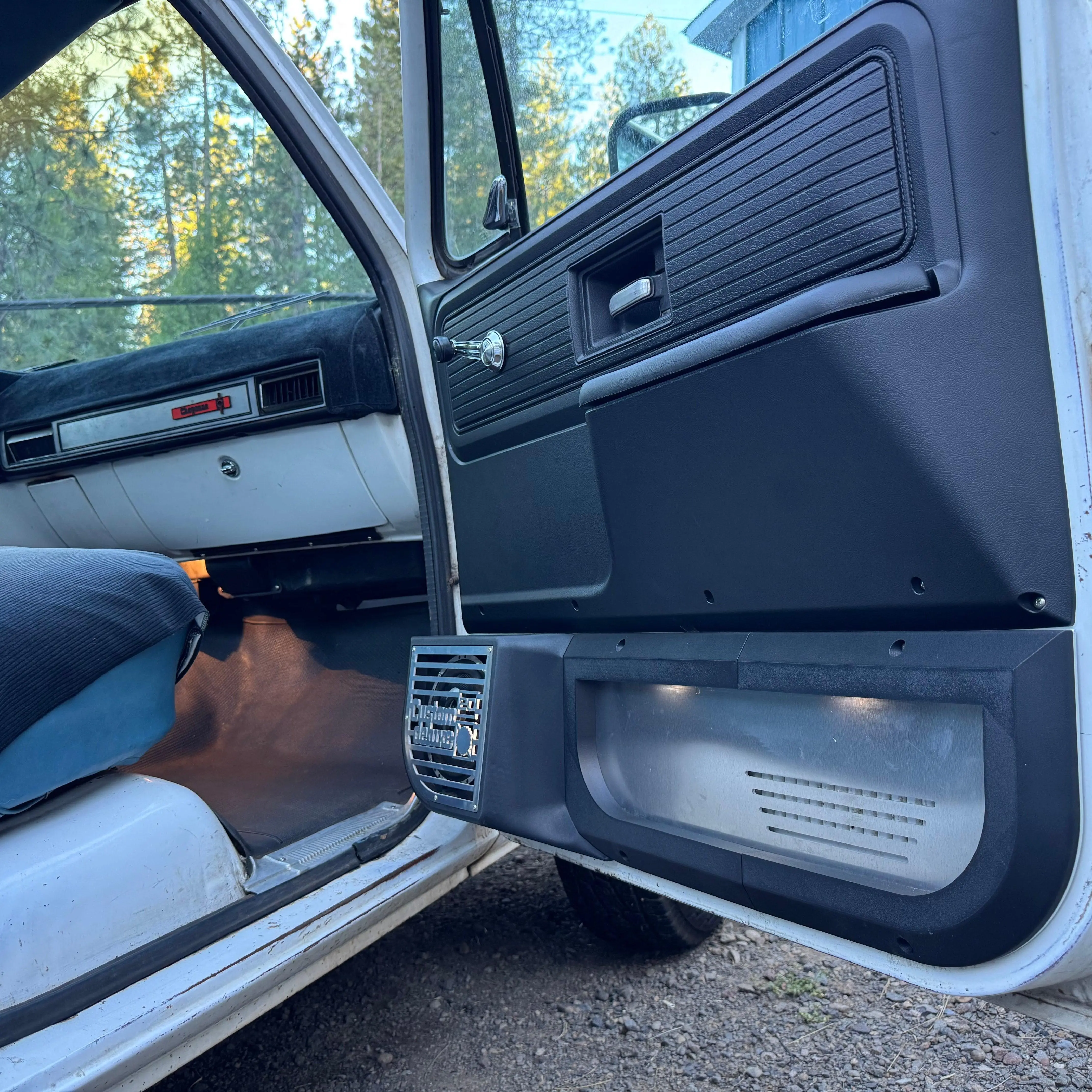 Customizable Front Door Speaker Panels with Acoustic Foam, Handmade Aluminum Construction, Fits All Squarebody Chevy/GMC Trucks (1973-1991) + Free Hat, Custom Front Door Speaker Panels (1973-1991)