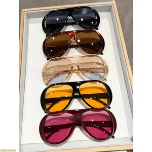5-pack of oversized sunglasses are stylish protective glasses, perfect for outdoor activities, street parties, and driving, and also make a great holiday gift.