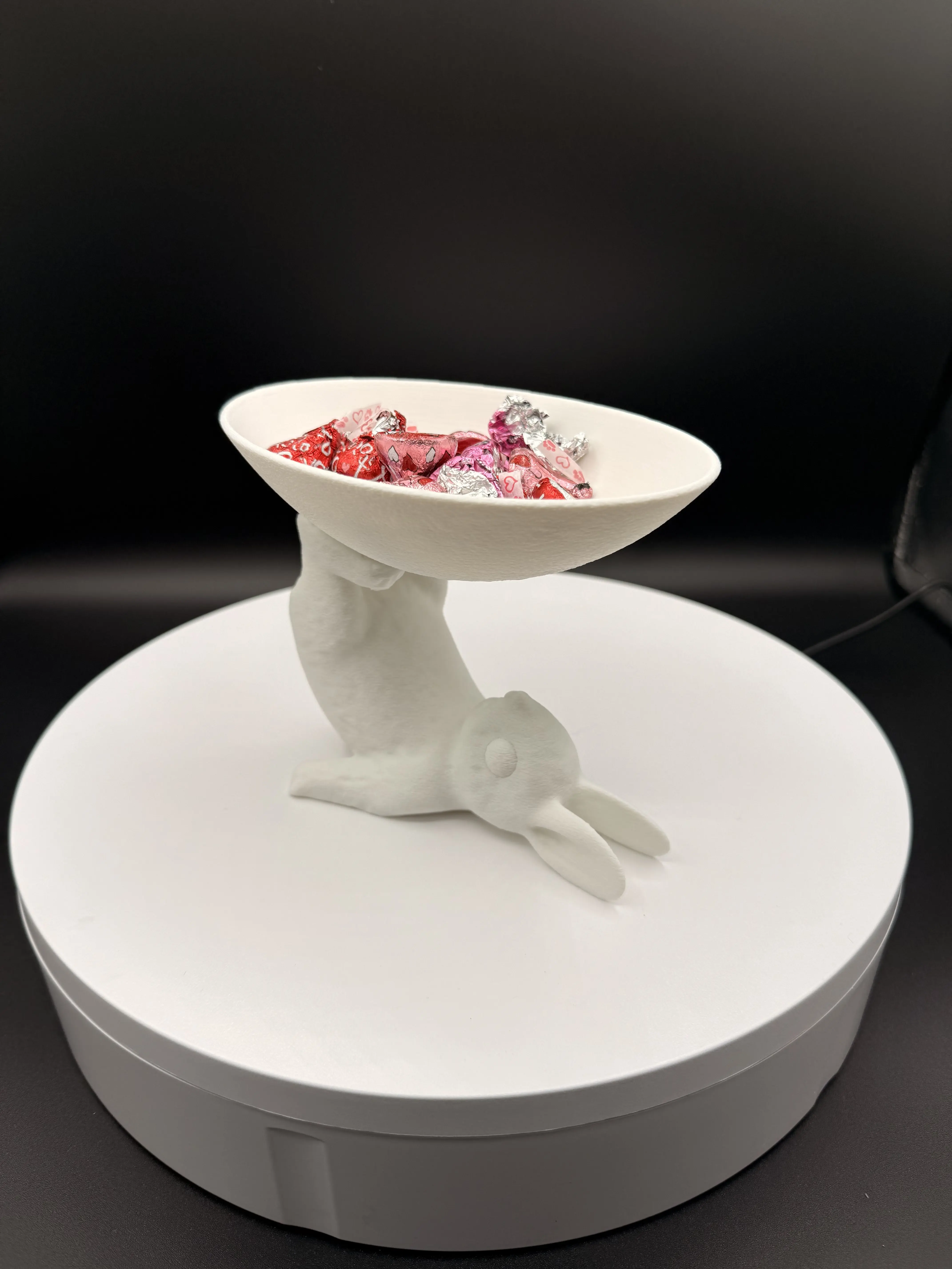 Easter Bunny Candy Dish – Unique Decorative Rabbit Bowl – Cute Easter Candy Holder – Modern Bunny Decor – Gift for Animal Lovers Stylish Tableware
