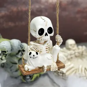Outdoor Swing Skull Cat Ornament, Spring Garden Courtyard Hanging Skull Statue, Fun Small Skull Decor, Halloween Decoration