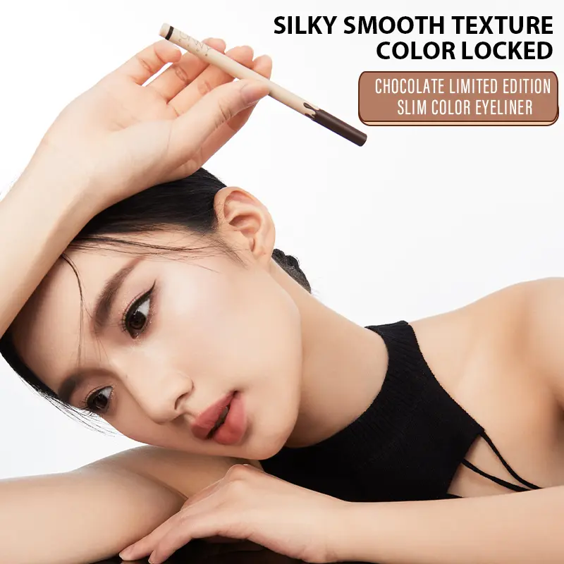 UNNY CLUB Slim Color Eyeliner UNNY CLUB Slim Color Eyeliner