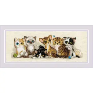 Kittens R2180 Counted Cross Stitch Kit