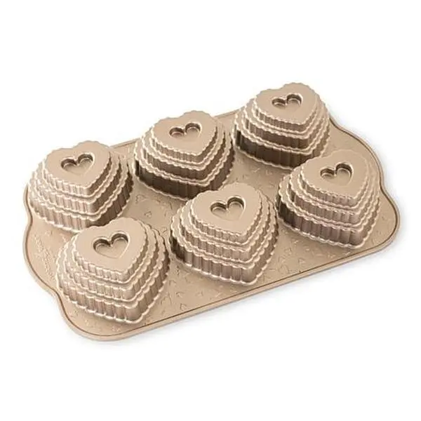 Nordic Ware Tiered Heart Cakelet Pan Nordic Ware Tiered Heart Cakelet Pan