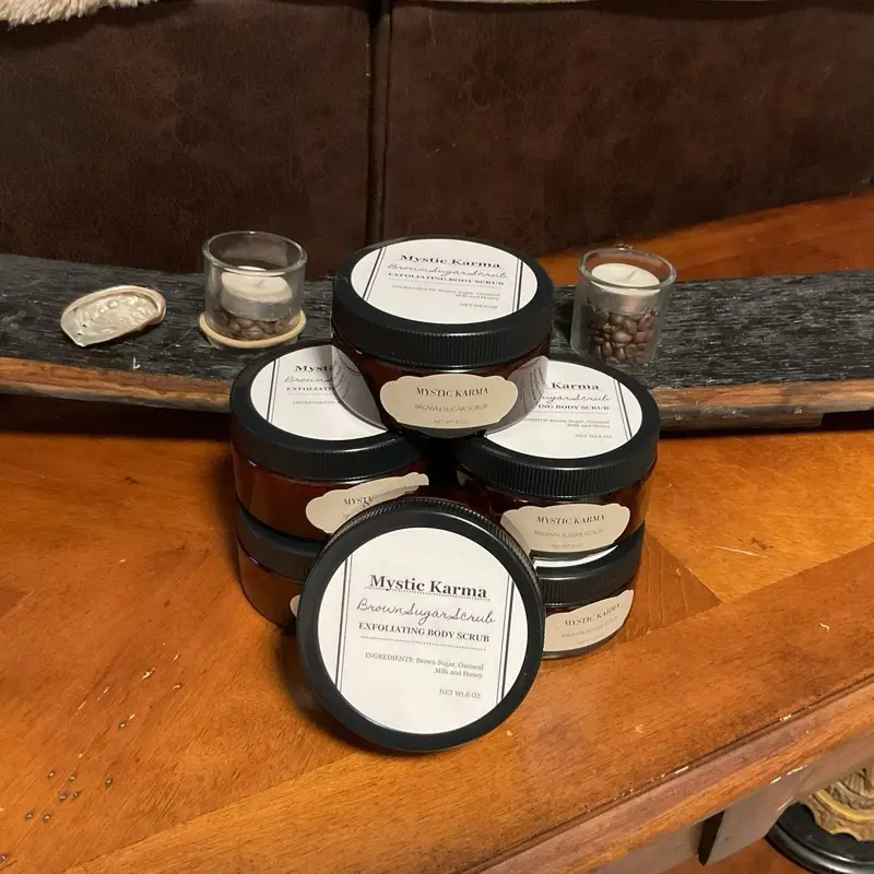 Exfoliating Brown Sugar Scrub - 100g Jar with Natural Ingredients for Skincare Comfort