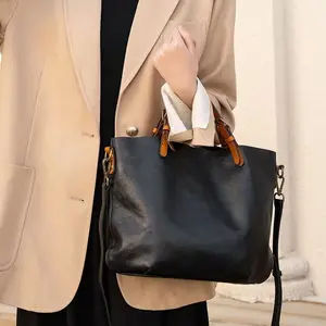 2025 New Light Luxury Handheld Small Leather Large Capacity Commuter Women's Bag for Leisure Business Diagonal Cross Tote Elegant & Spacious